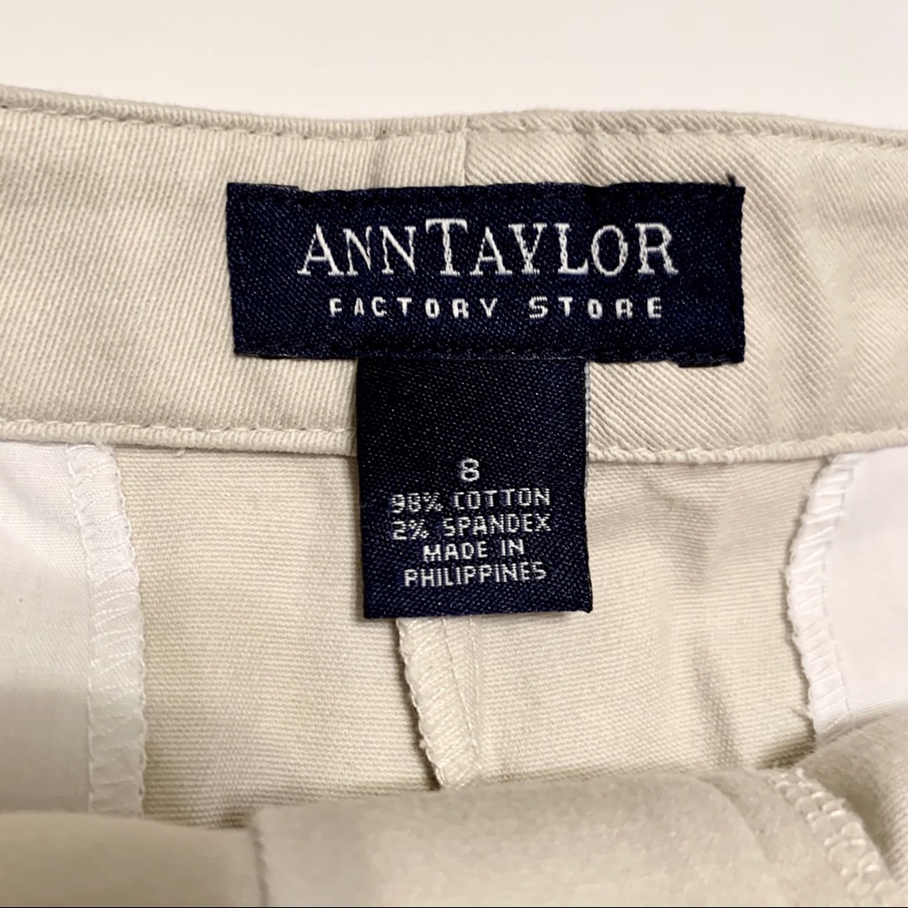 Ann Taylor Factory Khaki Shorts Size 8 - Picture 3 of 9